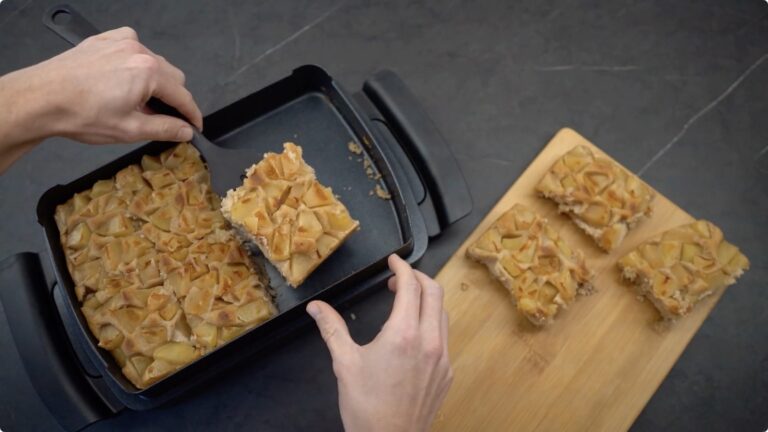 Veganer Apfelkuchen aus der OptiGrill Backschale